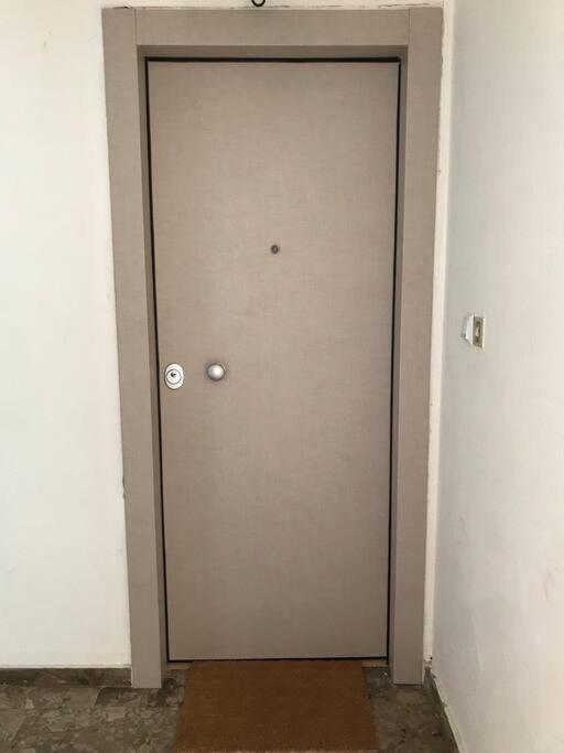 Kyparissia Cozy Flat - 5Mins Walking From Beach Appartement Buitenkant foto